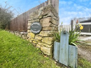 Photo 18- click for photo gallery